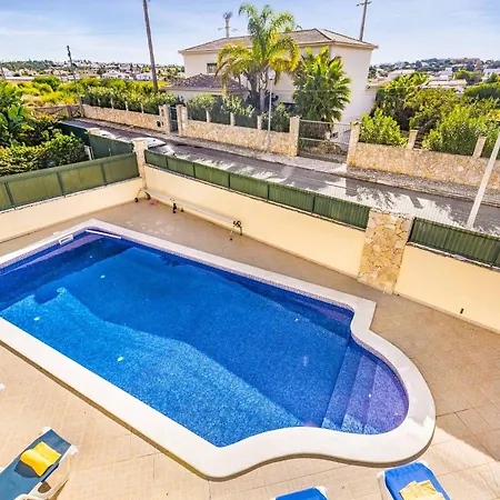 Liador Villa